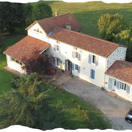 La Maison Bleue Bed & Breakfast