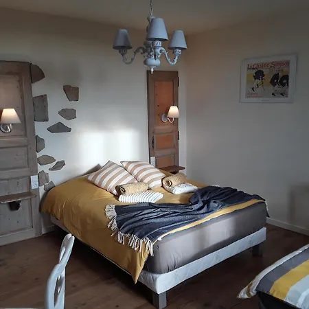 La Maison Bleue 3*