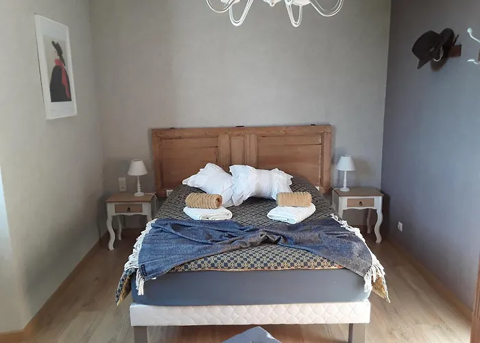 La Maison Bleue 3* Rosieres (Tarn)